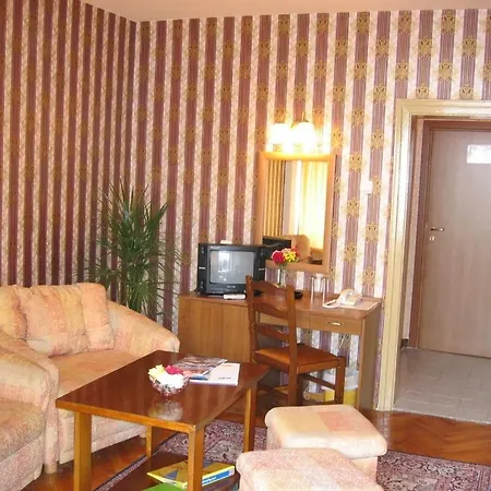 Olymp 3* 阳光海滩